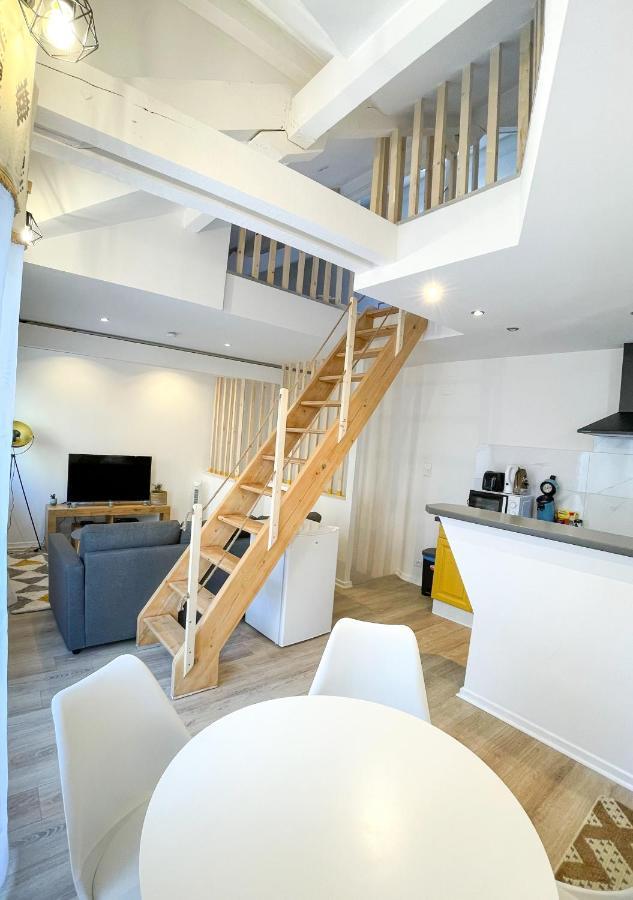 Maisonnette Le Faubourg - Centre Ville, Terrasse Et Netflix Belfort Ngoại thất bức ảnh